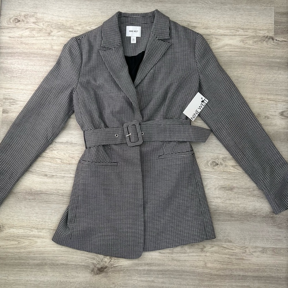 NINE WEST - Blazer with Belt